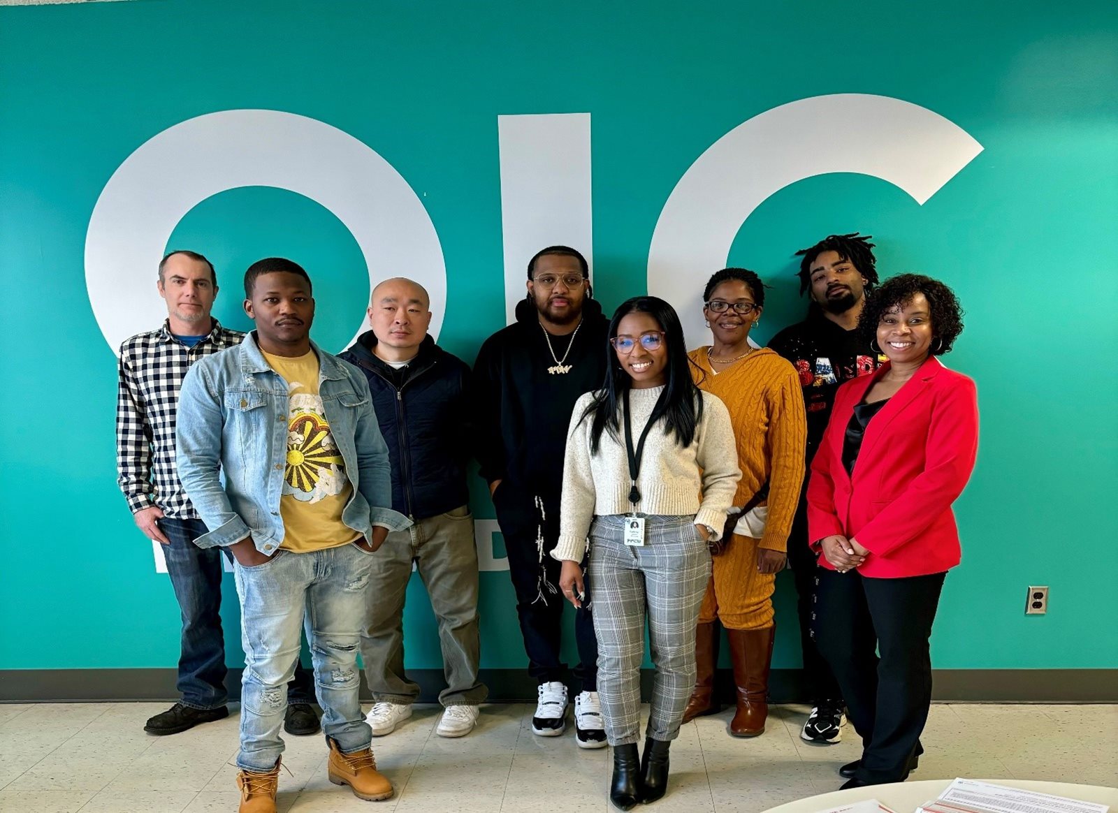 Financial Educator Yahné Jackson visited OIC Philadelphia to lead an engaging session on building and repairing credit. At PFCU, we're committed to equipping students with the knowledge and tools they need for financial success!
